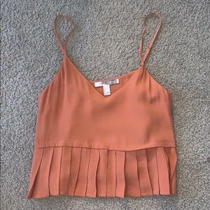 Rusty orange ruffled top!